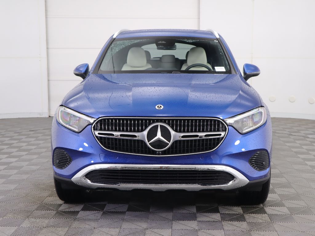 2026 Mercedes Benz GLC 300 4MATIC photo 2