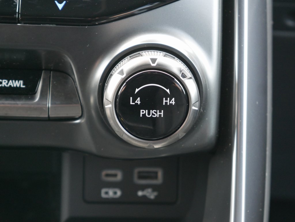 2024 Lexus LX 600 Luxury photo 25