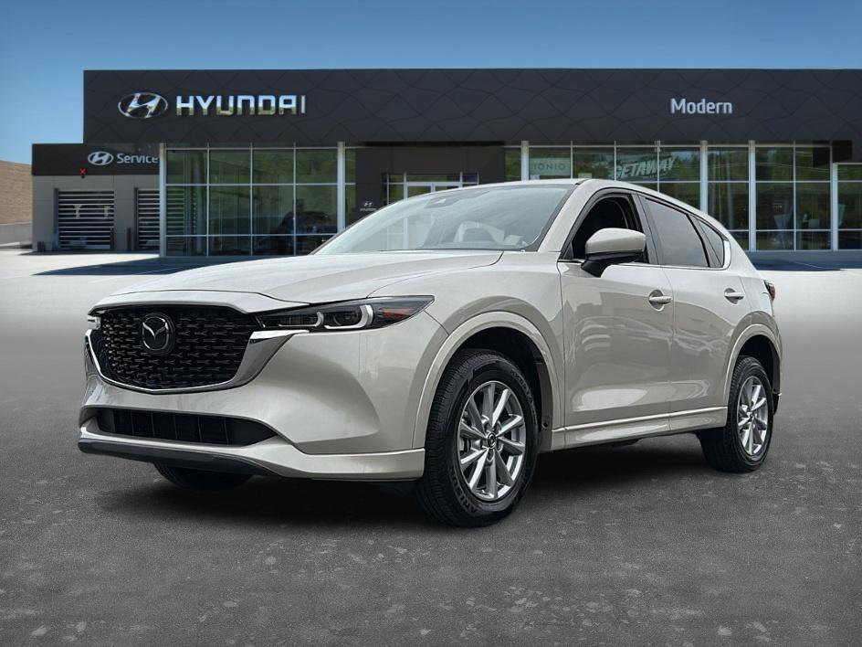 2024 Mazda CX-5 S Select Package's photo