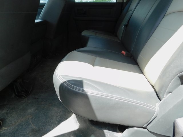2012 Ram 3500 ST photo 17
