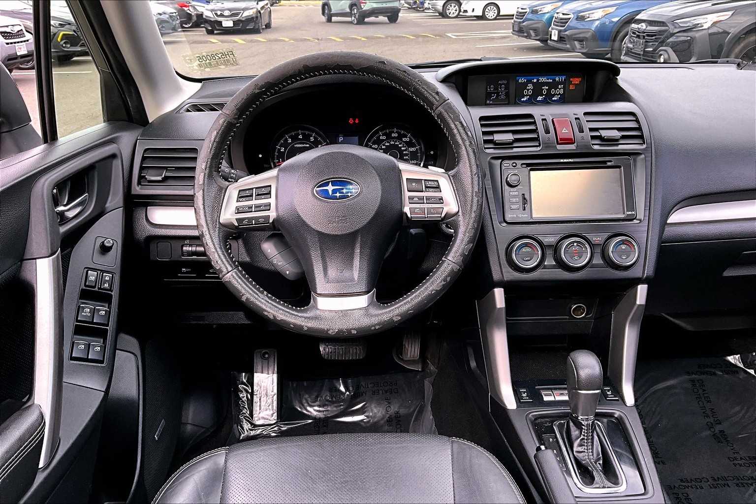 2015 Subaru Forester 2.0XT Touring photo 4