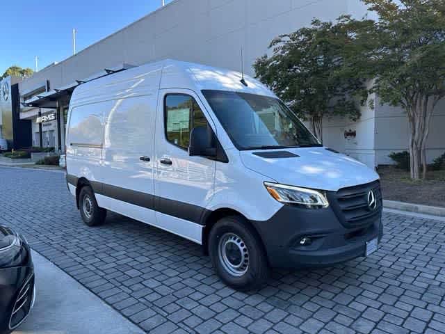 2025 Mercedes-Benz Sprinter Cargo Van Base's photo
