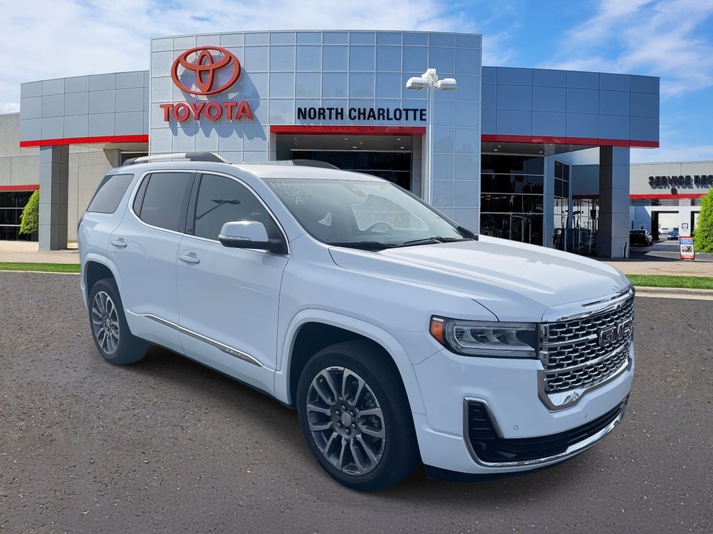 2021 GMC Acadia Denali's photo