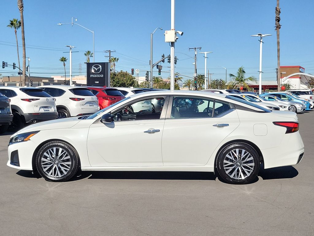 Used 2024 Nissan Altima SV with VIN 1N4BL4DV6RN388998 for sale in Orange, CA