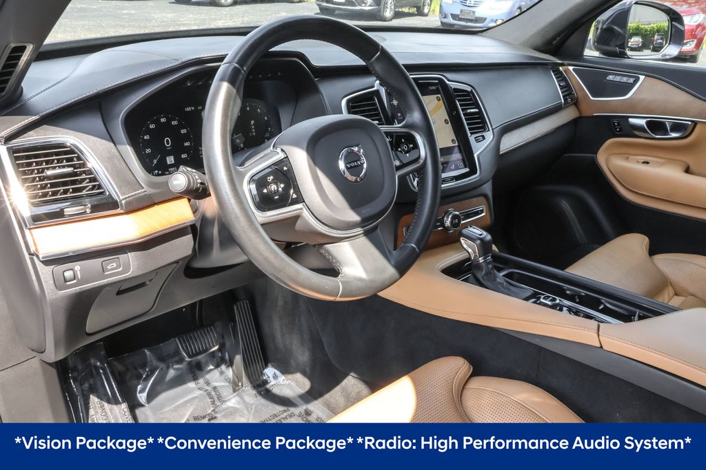 2017 Volvo XC90 T6 Inscription photo 3