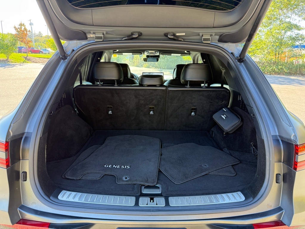 2023 Genesis GV70 Select Advanced 2.5T Sport Prestige photo 13