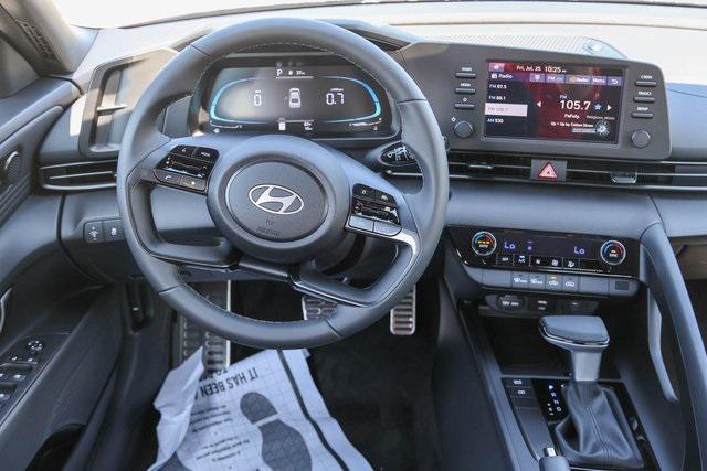 New 2025 Black Hyundai SEL Sport image 11