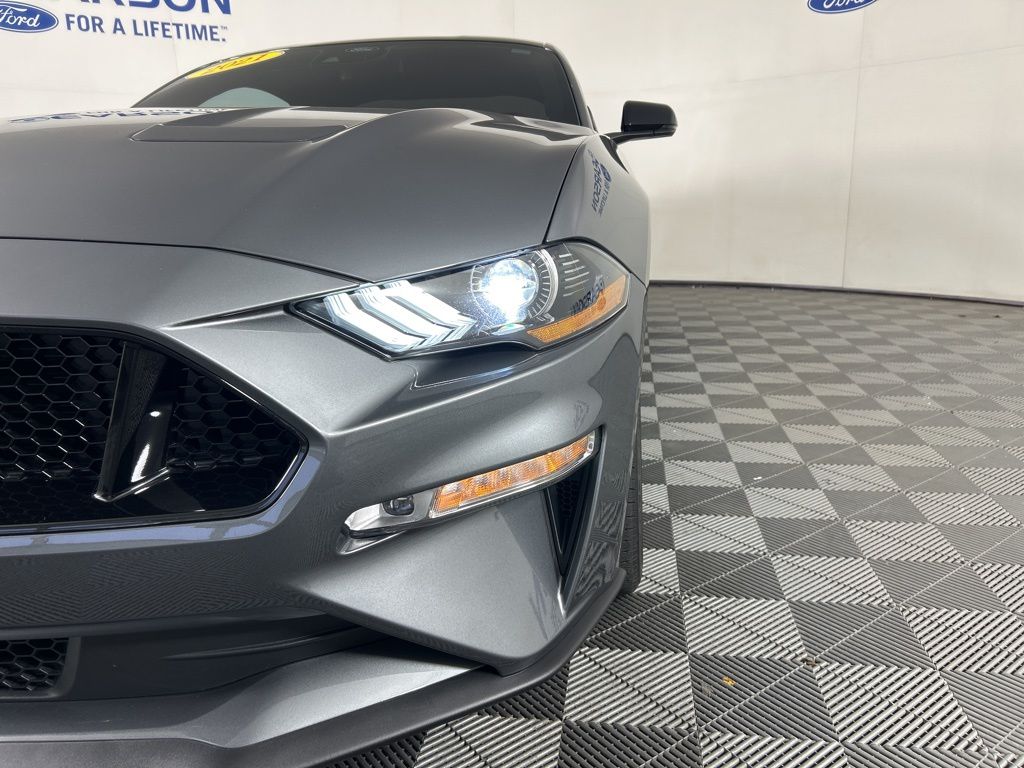 2021 Ford Mustang GT Premium photo 2