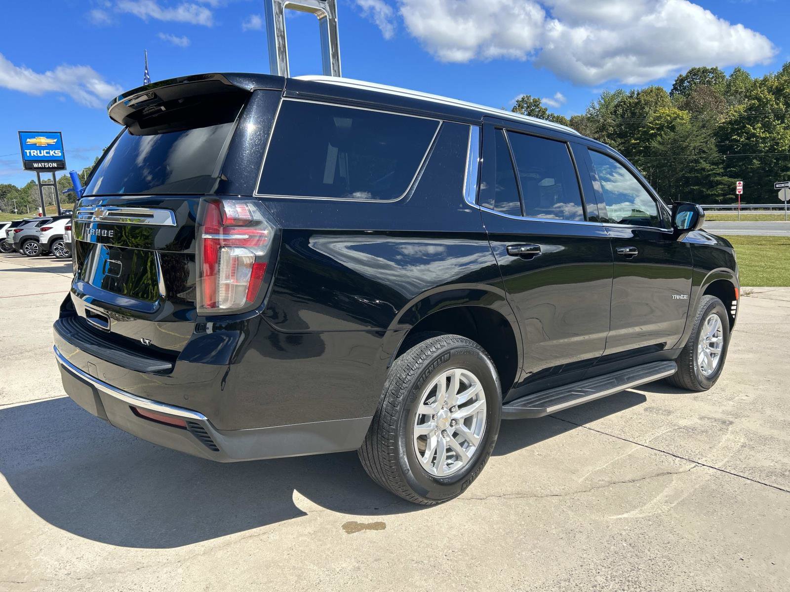 2023 Chevrolet Tahoe LT photo 3
