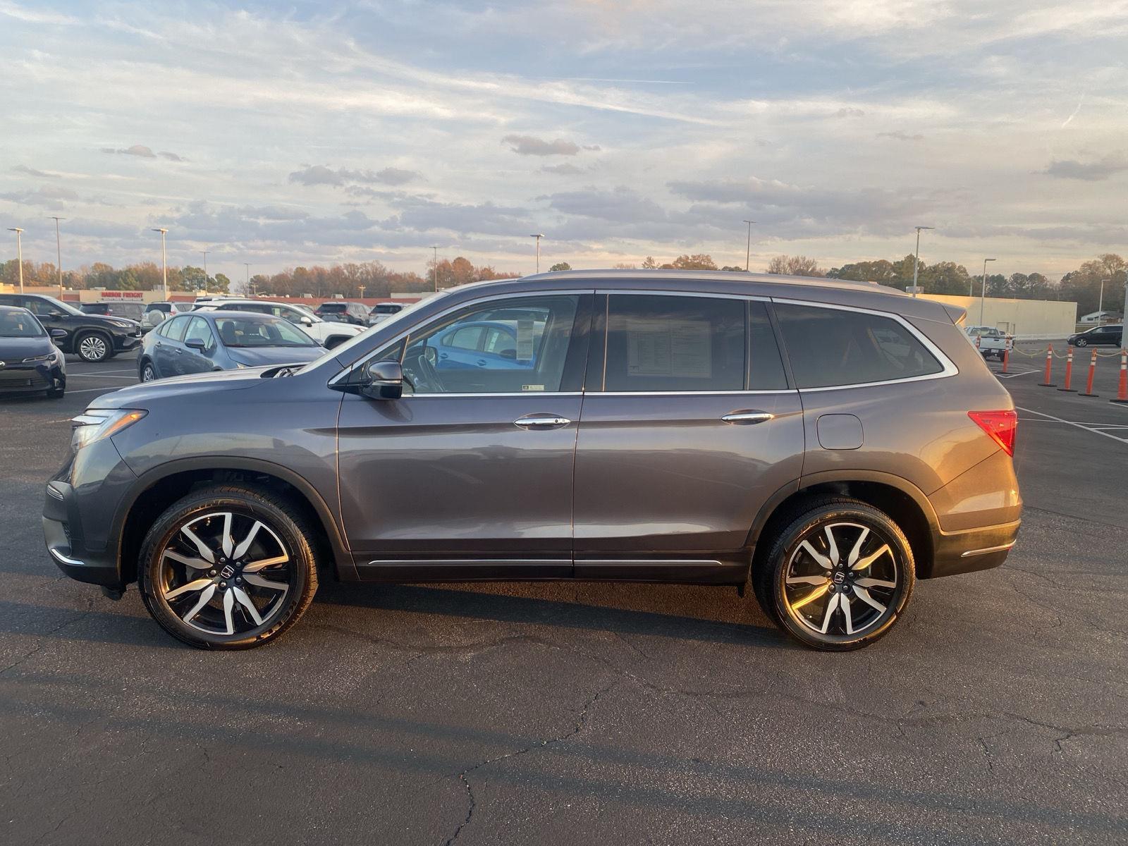 2022 Honda Pilot Elite photo 3