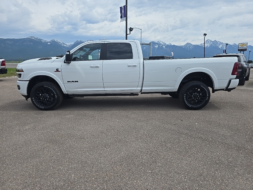 2025 Ram 2500 Limited photo 4