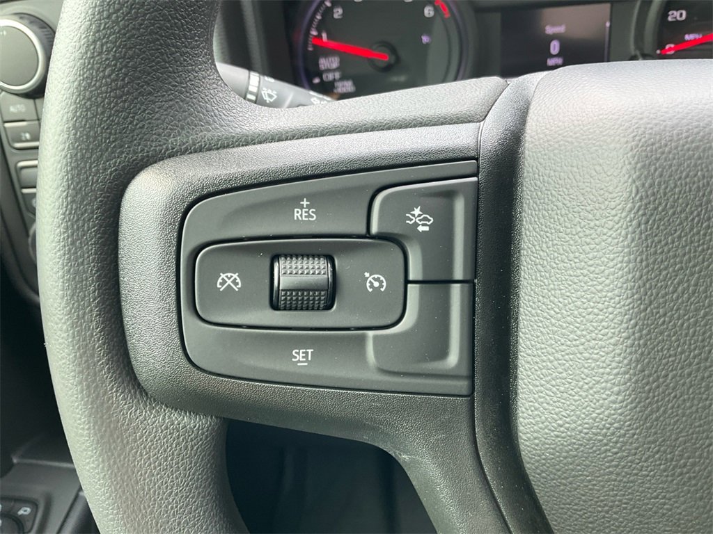 2025 Chevrolet Silverado 1500 Custom photo 26