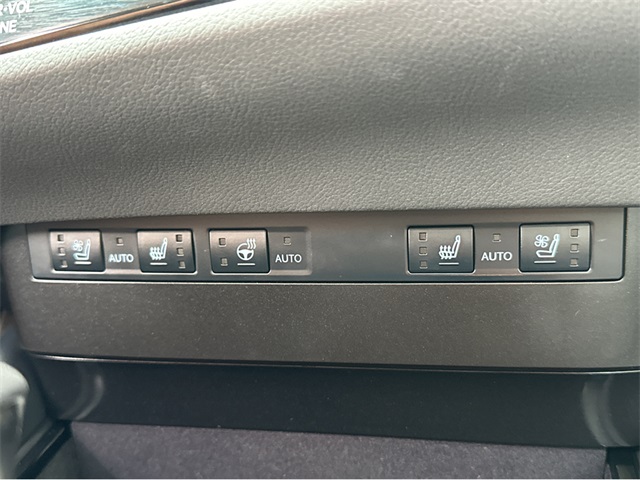 2025 Lexus ES 300h Premium photo 10
