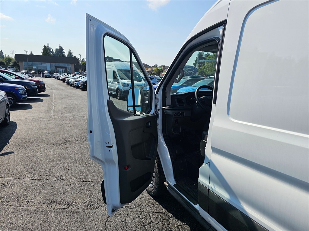 2024 Ford Transit Cargo Van photo 12