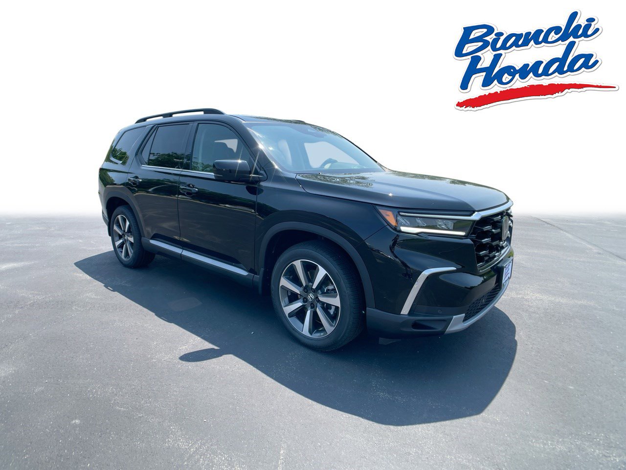 2025 Honda Pilot Elite's photo