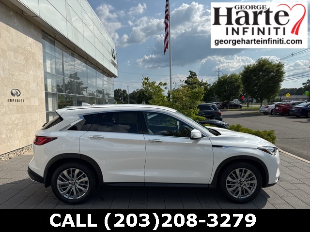 2025 Infiniti QX50 PURE AWD photo 7
