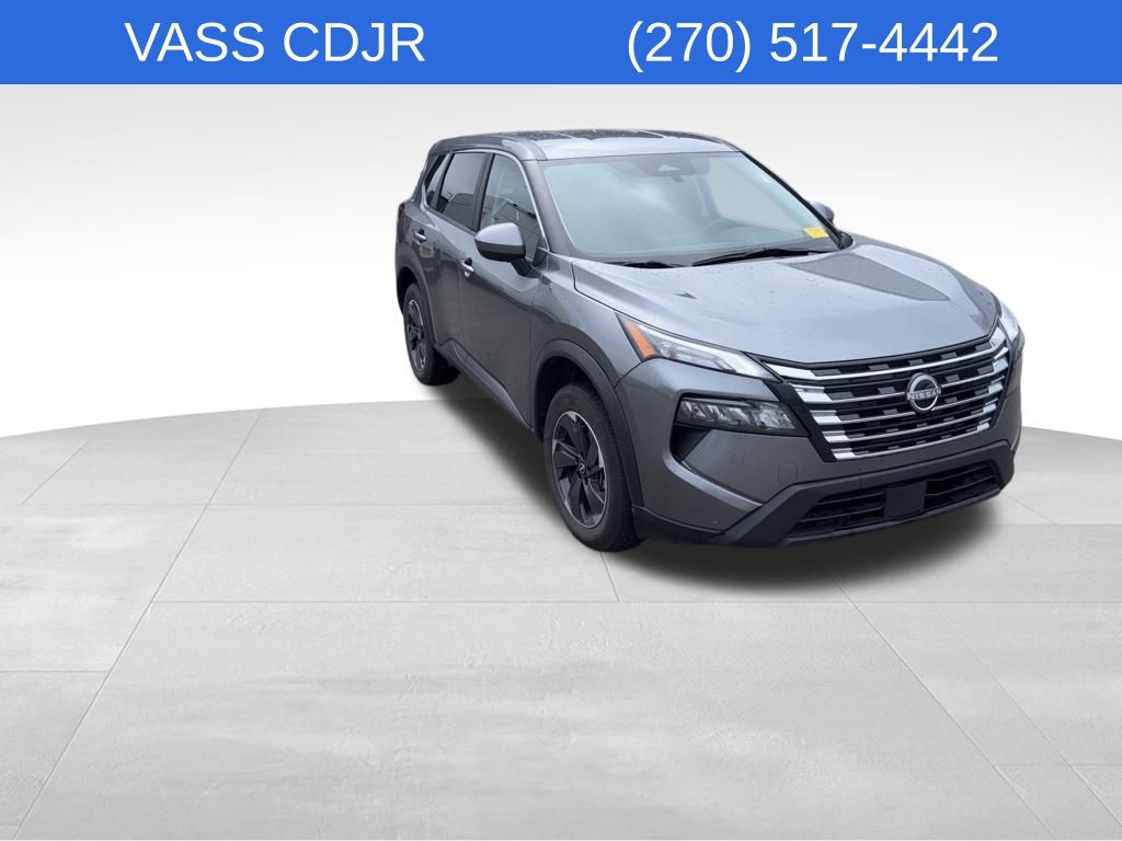 2024 Nissan Rogue SV photo 3