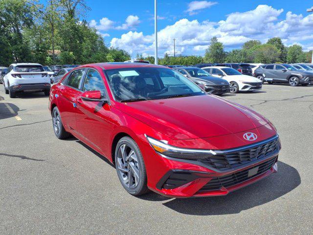 2025 Hyundai Elantra Limited photo 7
