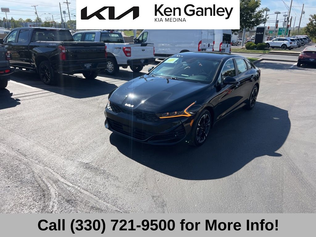 2023 Kia K5 GT-Line photo 3