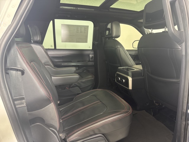 2022 Ford Expedition MAX Limited photo 4