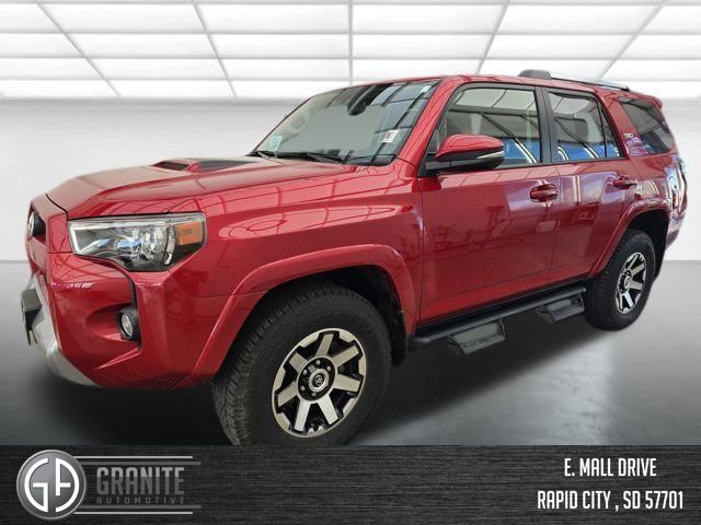 2018 Toyota 4Runner Off-Road Premium's photo