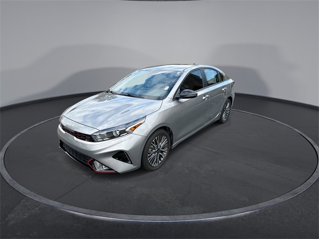 2023 Kia Forte GT-Line photo 4