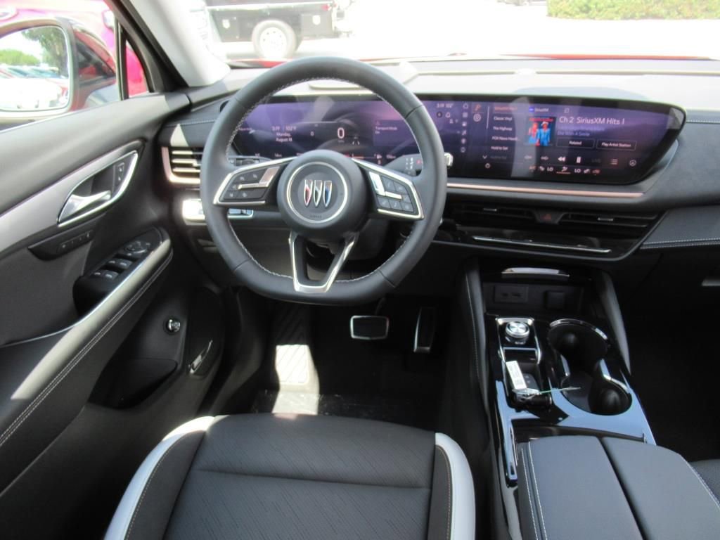 2025 Buick Envision Sport Touring photo 6