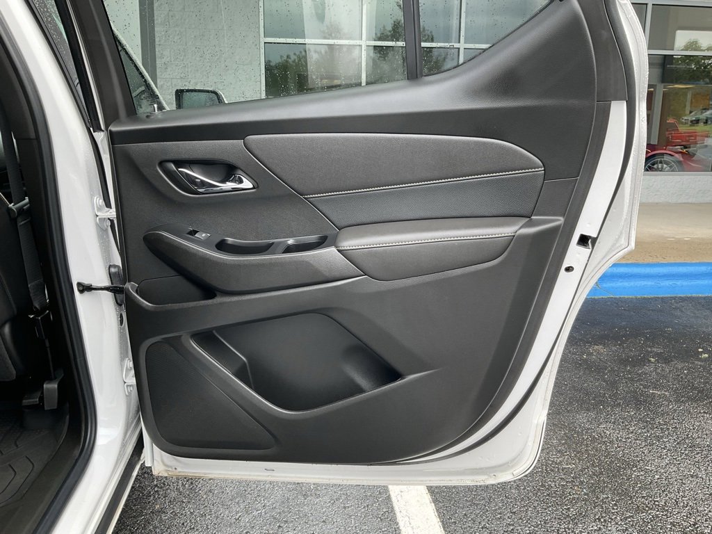 2023 Chevrolet Traverse Premier photo 7