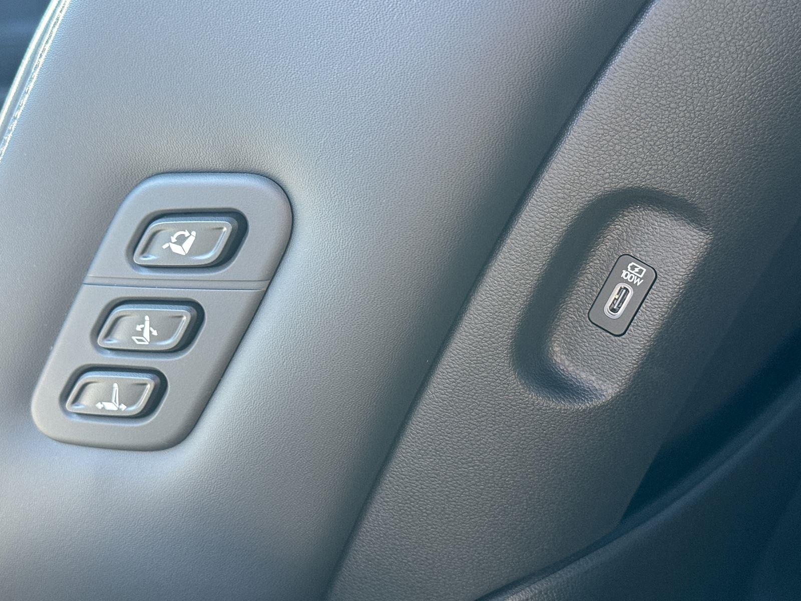 2026 Hyundai Palisade Calligraphy photo 32