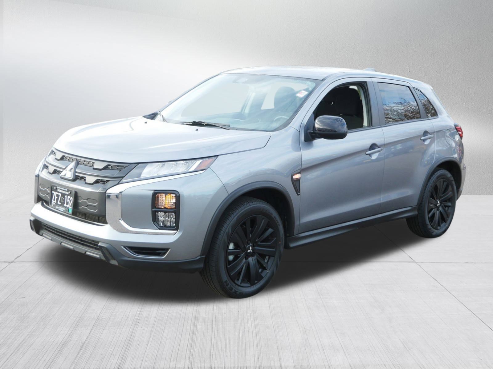 2024 Mitsubishi Outlander Sport ES LE SE photo 3