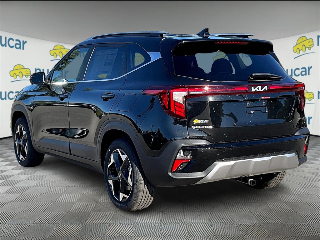 2026 Kia Seltos EX photo 4