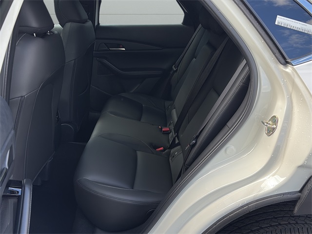 2025 Mazda CX-30 2.5 S Preferred photo 17