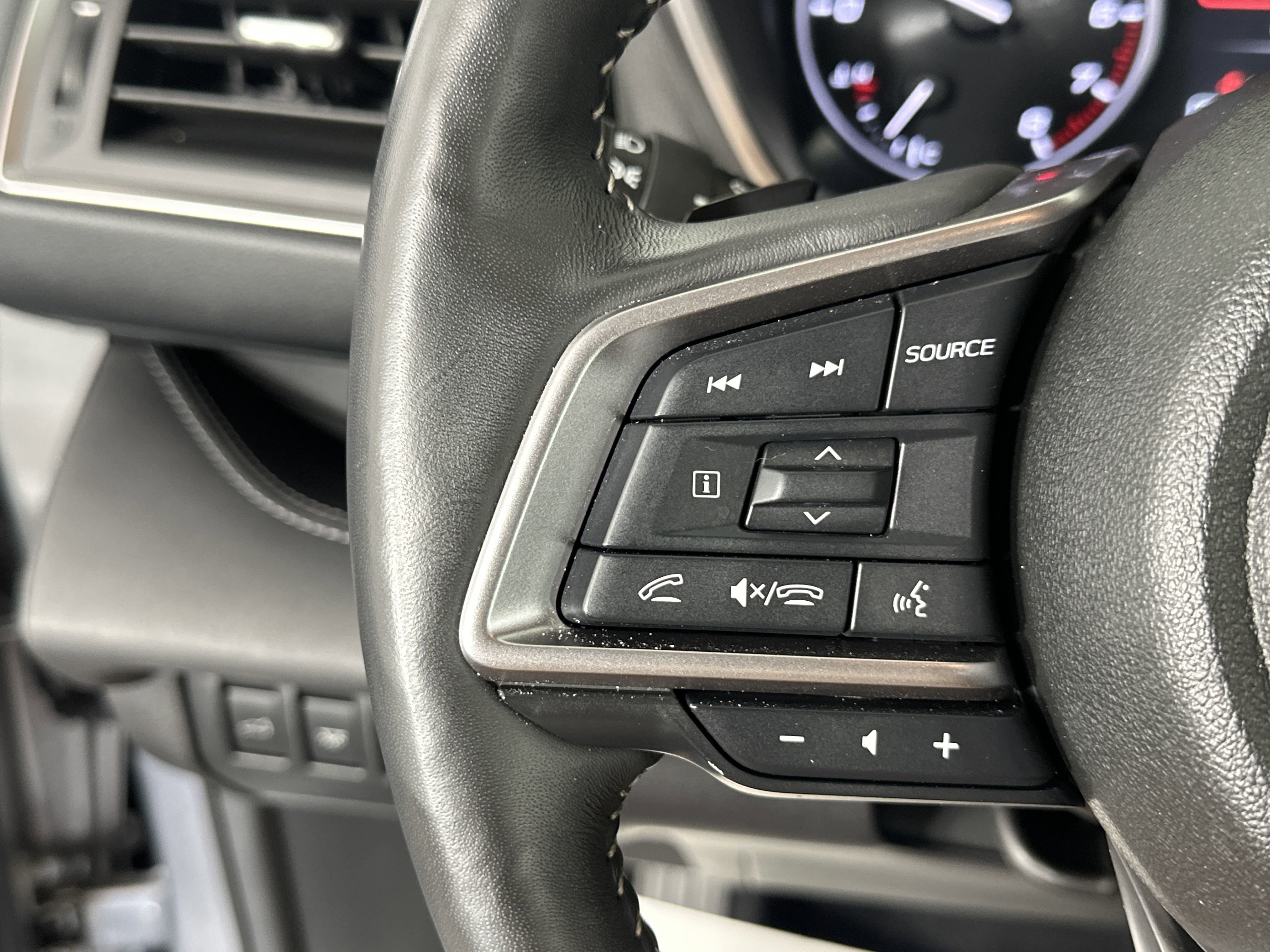 2024 Subaru Ascent Touring photo 10