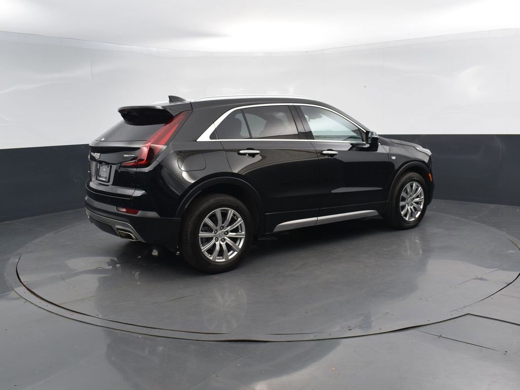 2023 Cadillac XT4 Premium Luxury photo 5