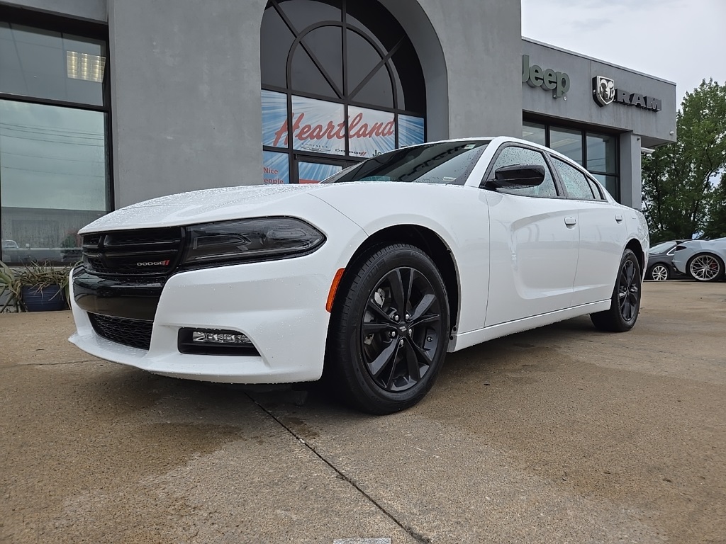 2022 Dodge Charger SXT photo 18