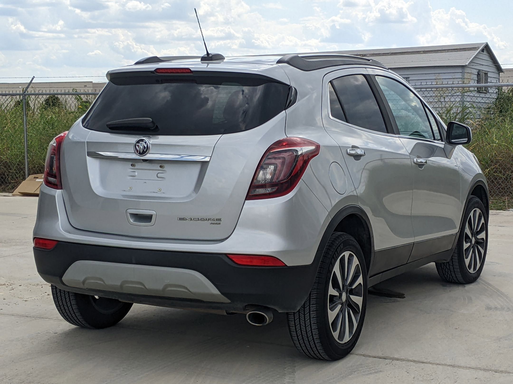 2022 Buick Encore Preferred photo 3