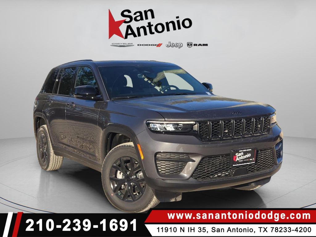 2025 Jeep Grand Cherokee Altitude's photo