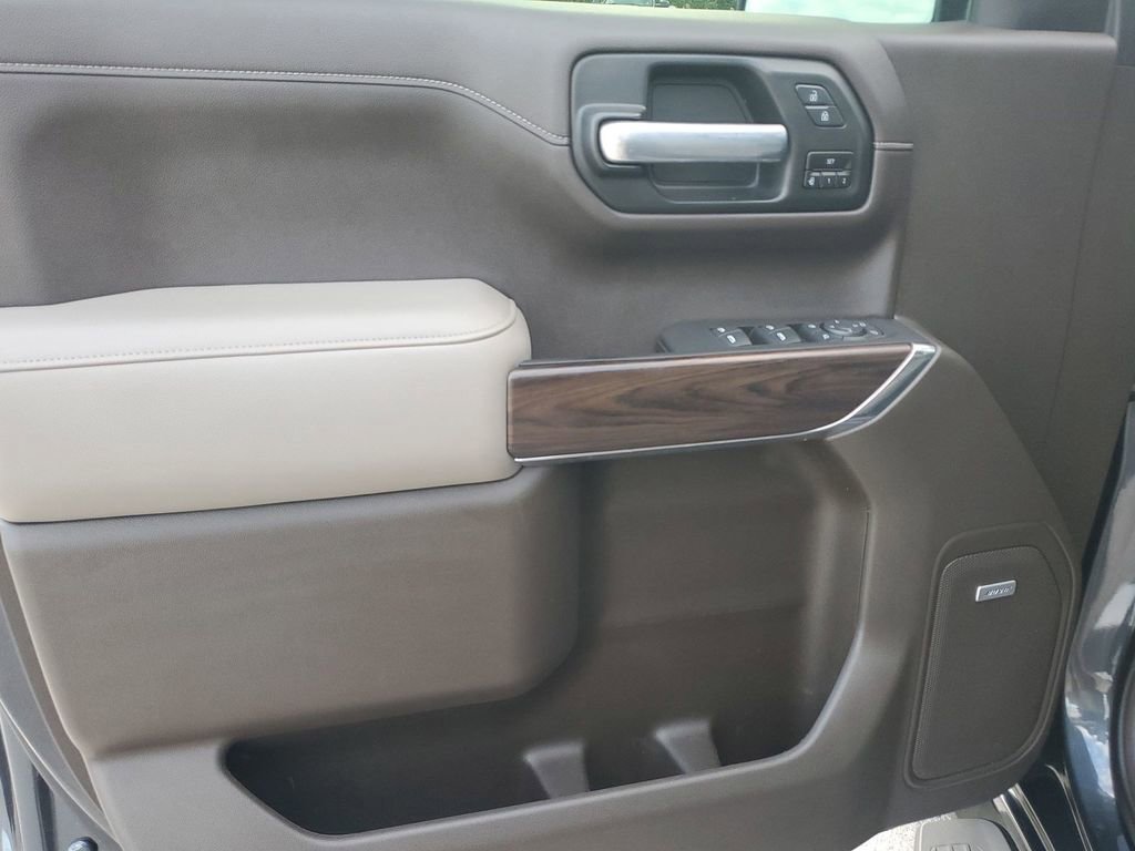 2021 Gmc Sierra SLT photo 40