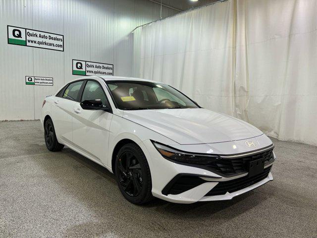 2026 Hyundai Elantra SEL's photo