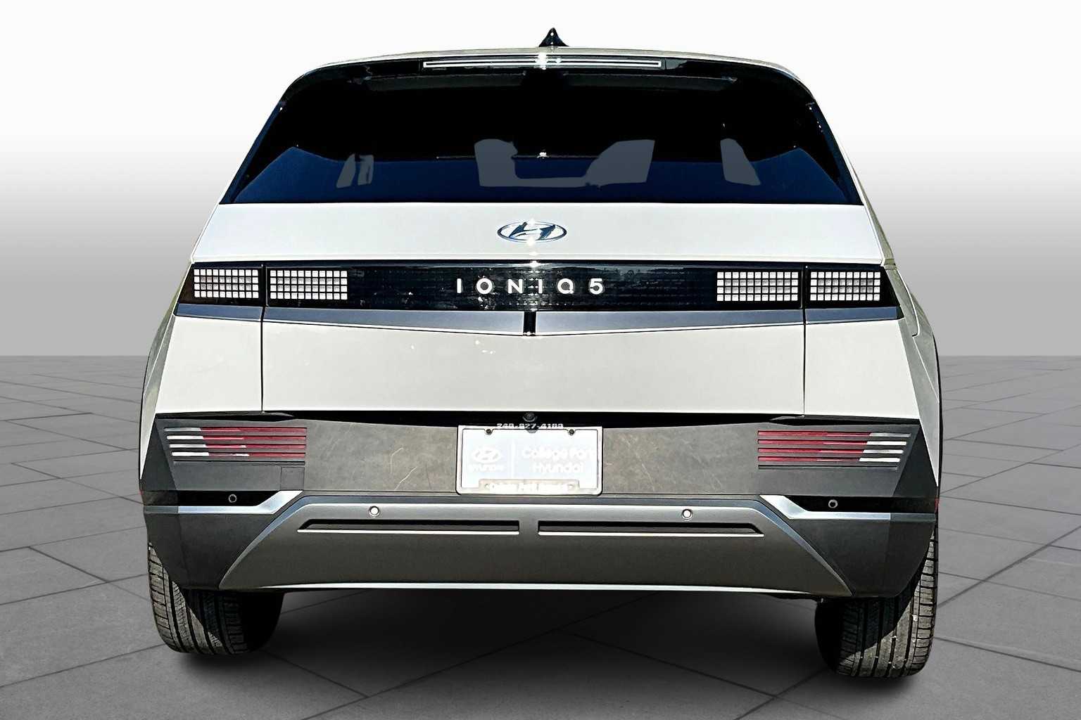 2023 Hyundai Ioniq 5 SE photo 4