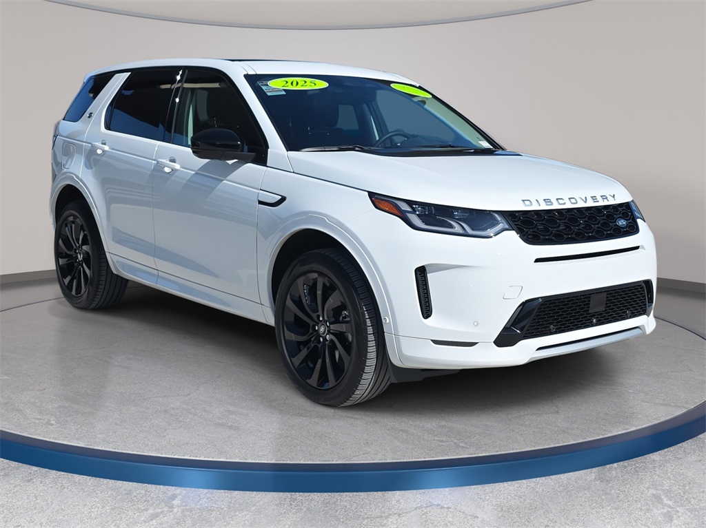 2025 Land Rover Discovery Sport S photo 2