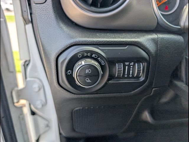 2020 Jeep Gladiator Sport photo 15