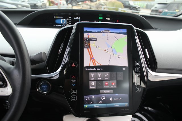 2018 Toyota Prius Prime Premium photo 4