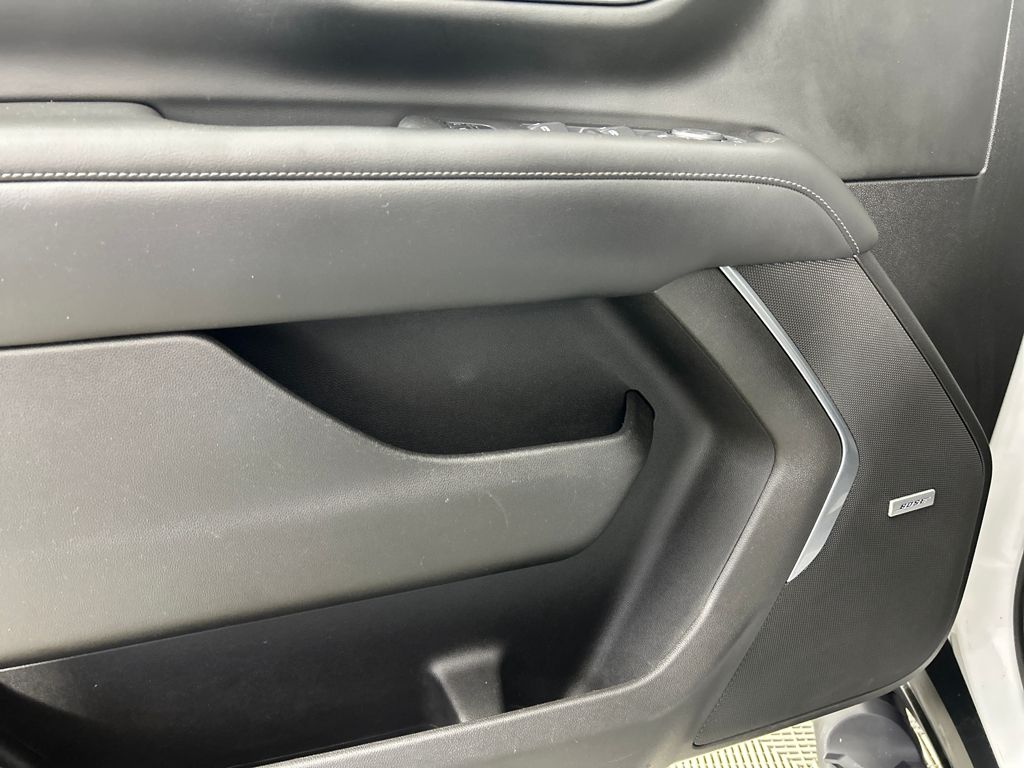 2021 Chevrolet Tahoe Z71 photo 17