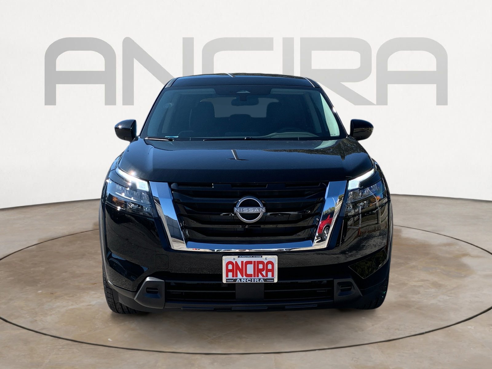 2025 Nissan Pathfinder S photo 4