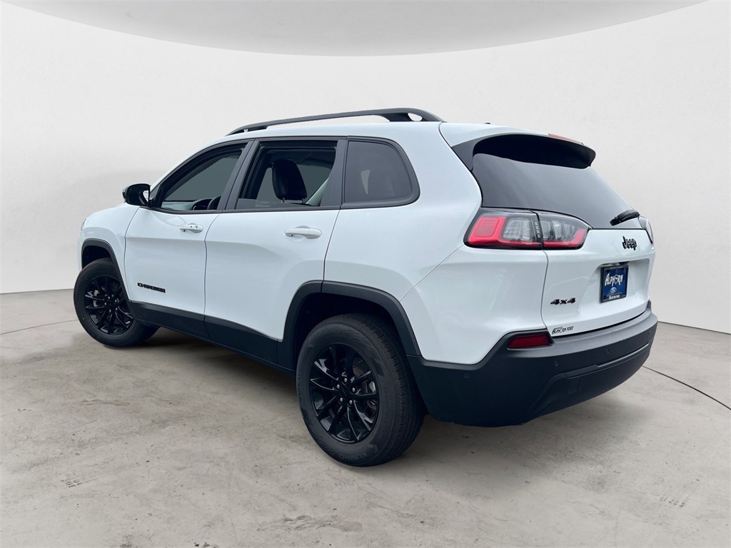 2023 Jeep Cherokee Altitude photo 3