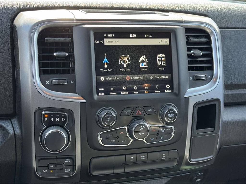 2022 Ram 1500 Classic Warlock photo 18