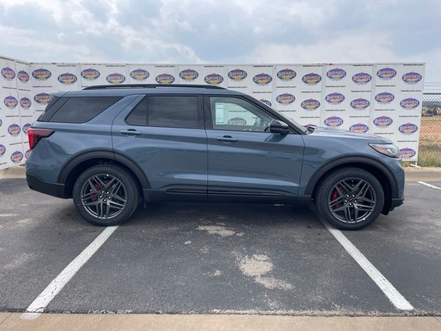 2026 Ford Explorer ST RWD