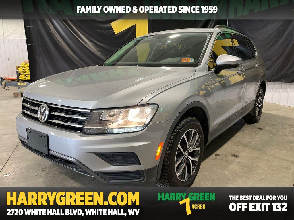 2019 Volkswagen Tiguan SE's photo