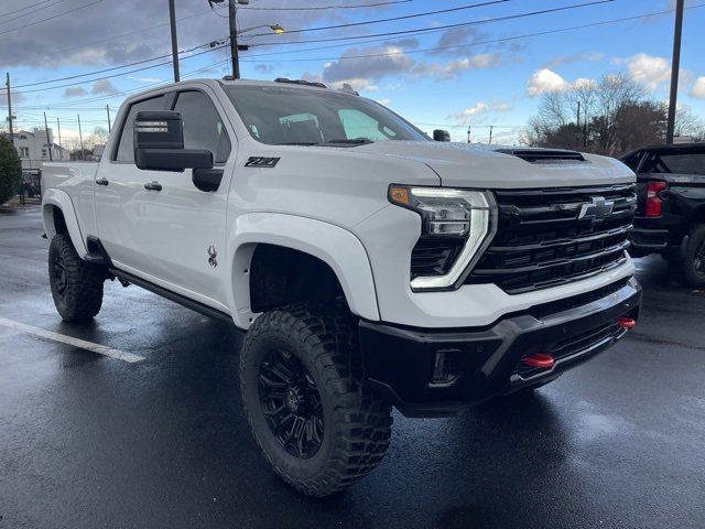 2026 Chevrolet Silverado 2500HD LTZ's photo